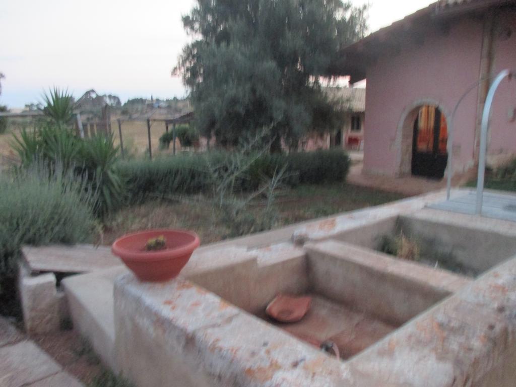 Le Mangiatoie Del Re Giordano Villa Avola Exterior foto